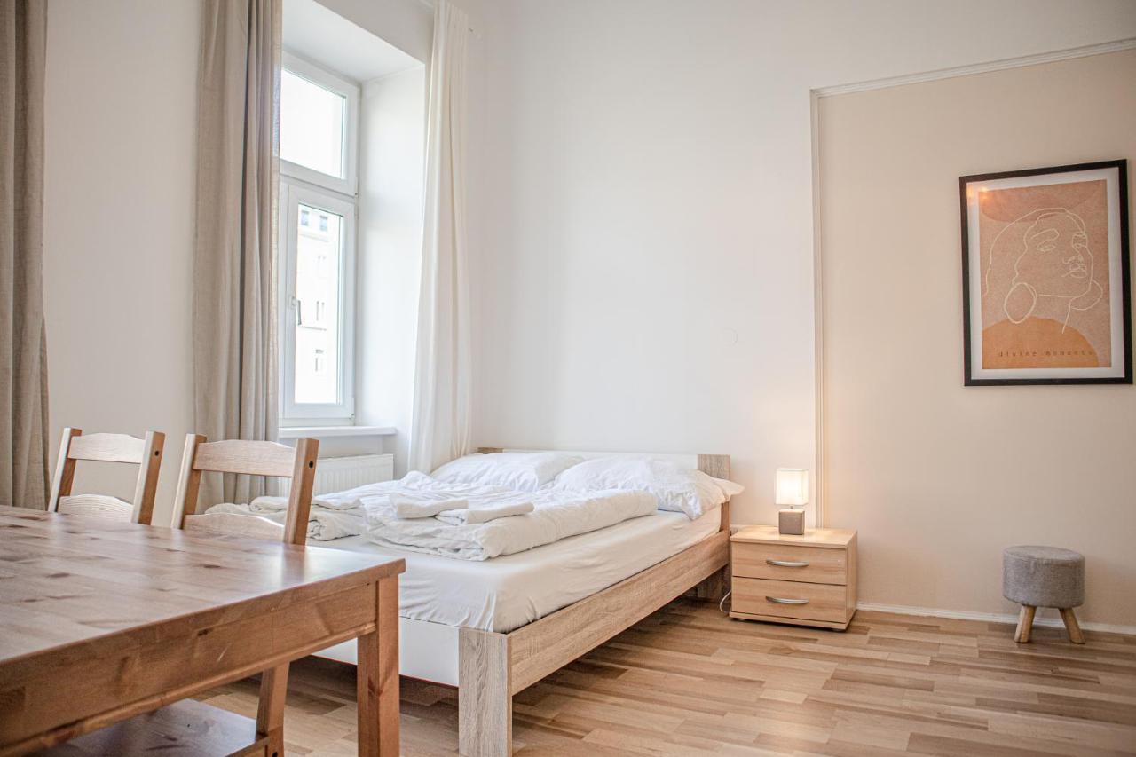 Special Vintage Viennese Apartment - 12Min F Downtown Eksteriør billede